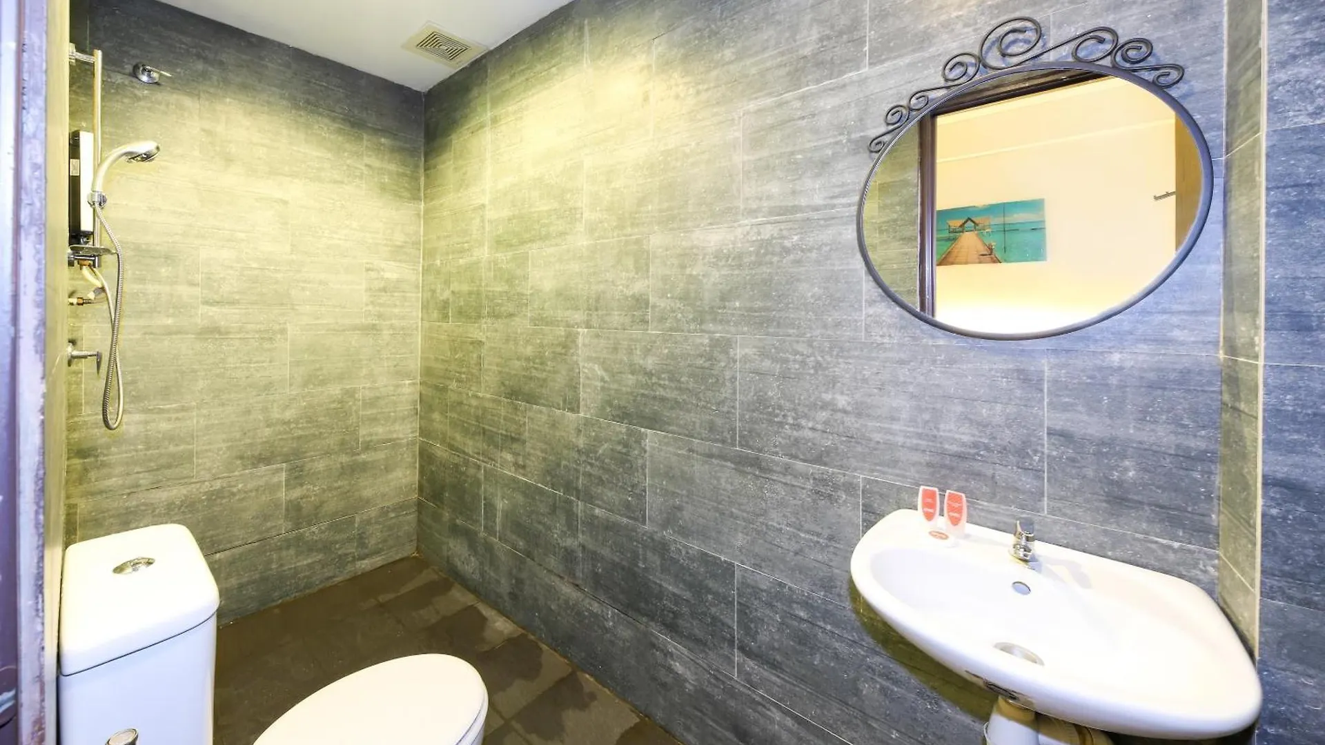 Oyo 724 Hotel Madras Kuala Lumpur