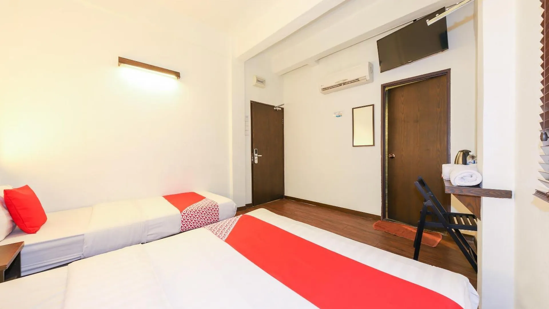 Oyo 724 Hotel Madras Kuala Lumpur 2*,