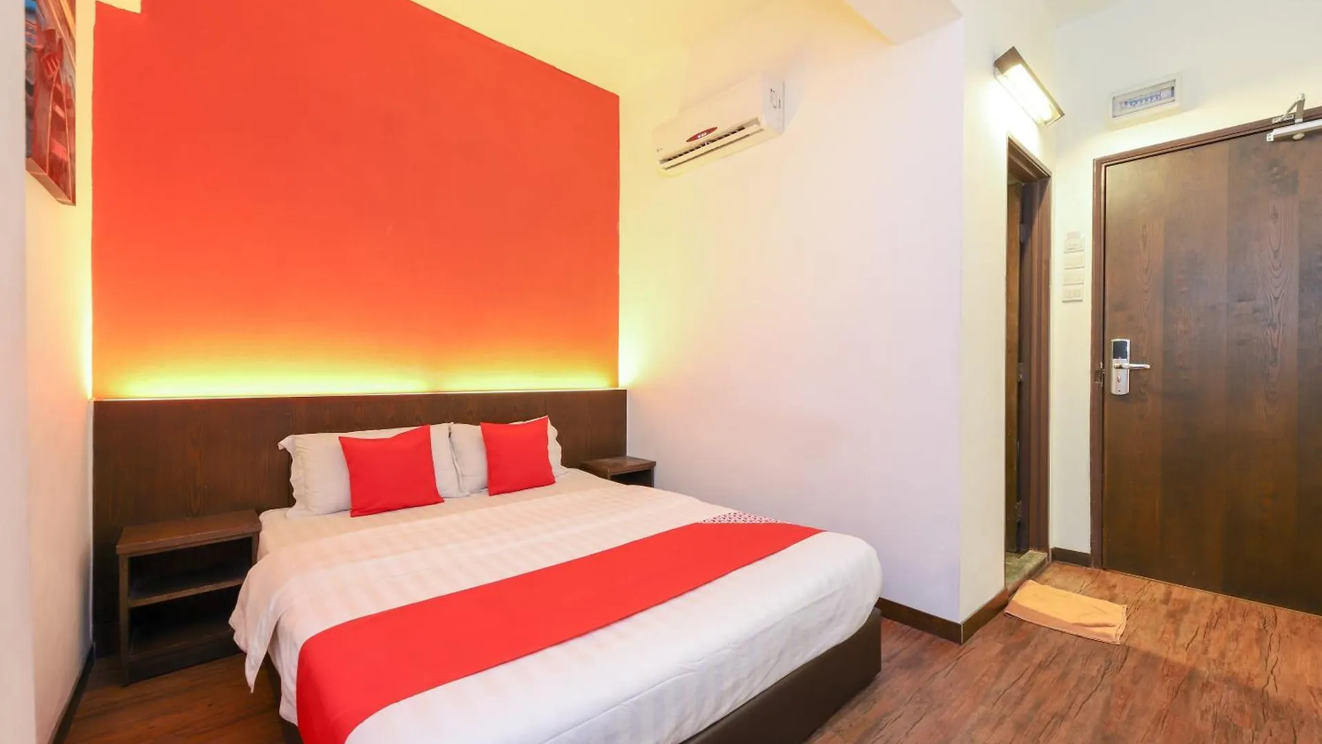 Oyo 724 Hotel Madras Kuala Lumpur 2*,